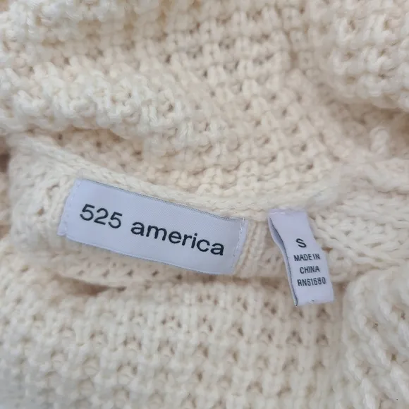 525 America Ivory Cream Shaker Sweater 50% Wool Cozy