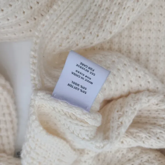 525 America Ivory Cream Shaker Sweater 50% Wool Cozy