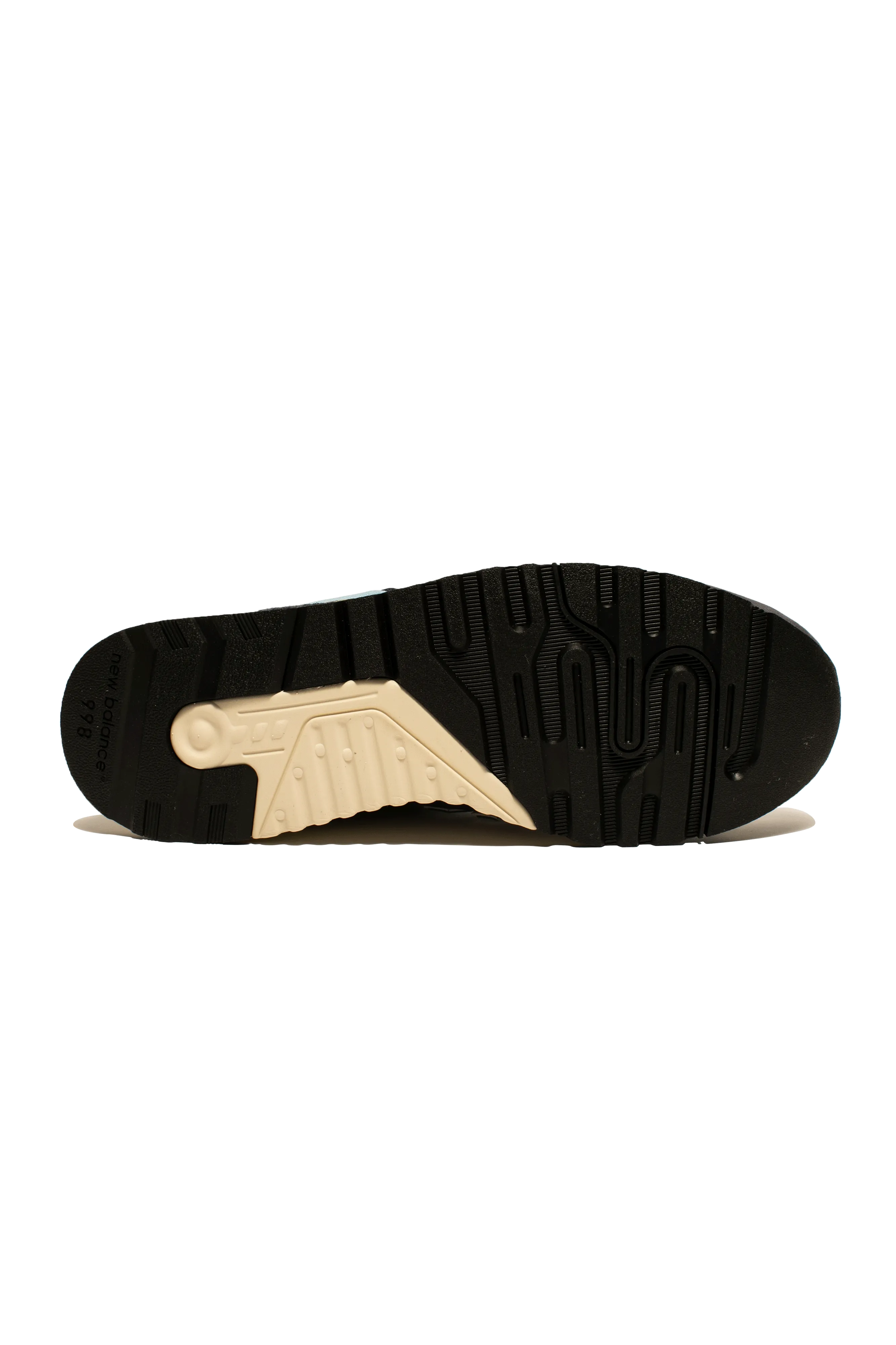 998