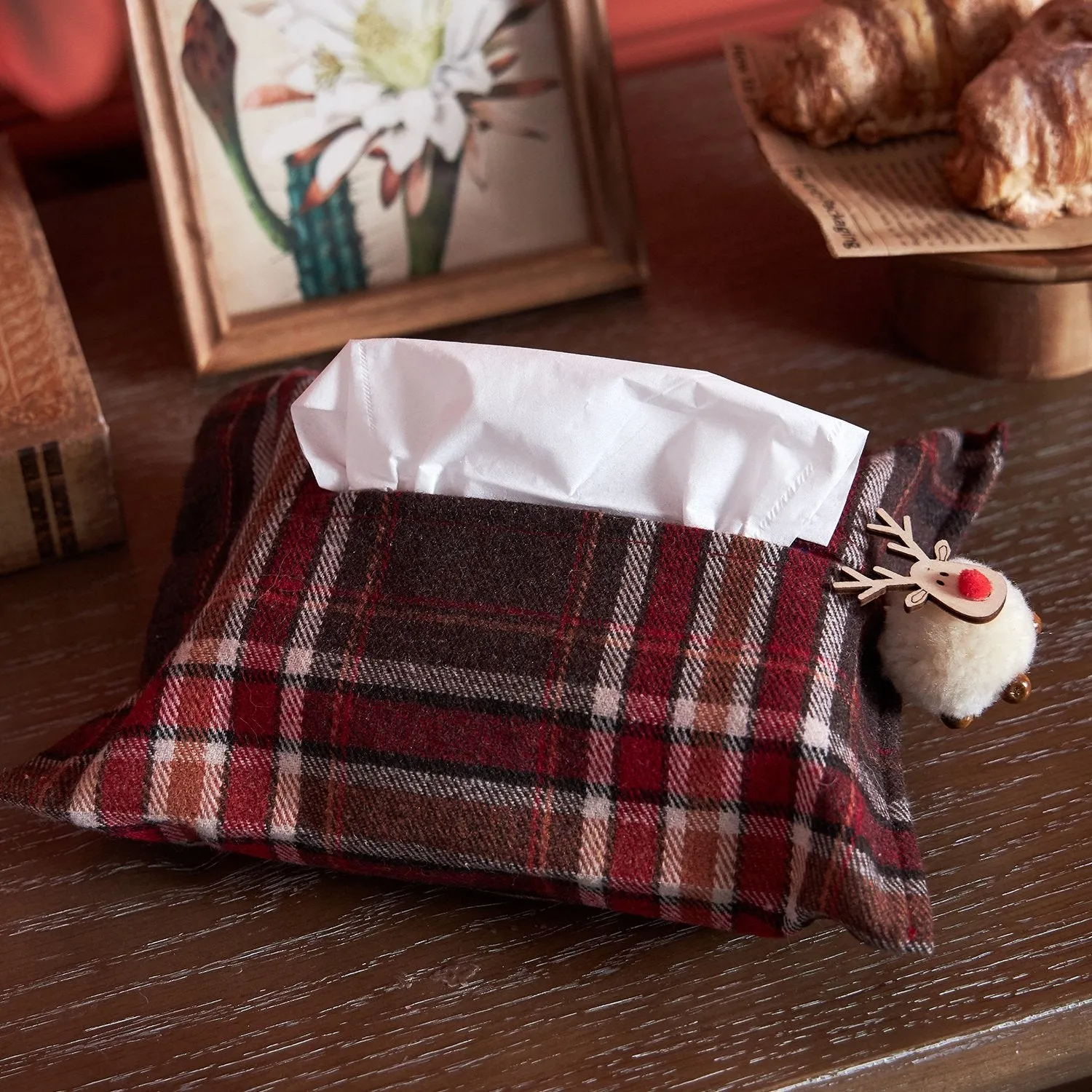 Christmas New Year Tissue Box