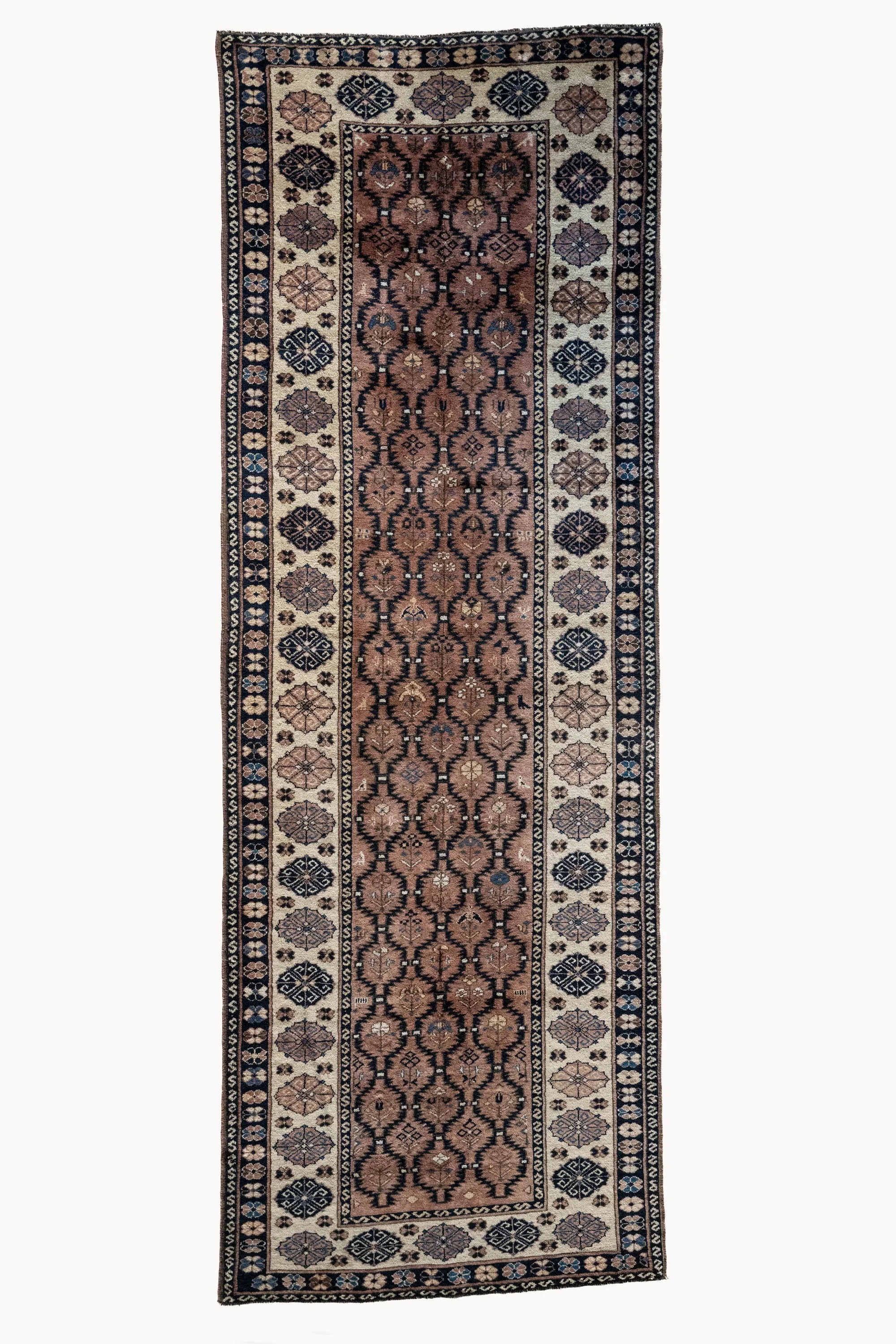 Colter | 3'6 x 9'4