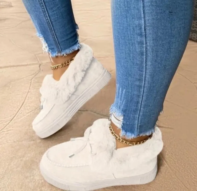 Janne | Fuzzy Slip-On Sneakers