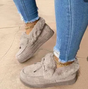 Janne | Fuzzy Slip-On Sneakers