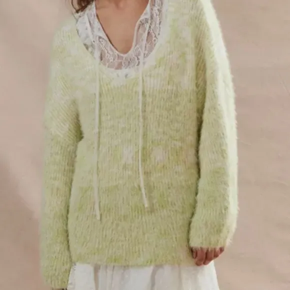 Kimchi Blue Green Crew &amp; Scoop Necks Sweater