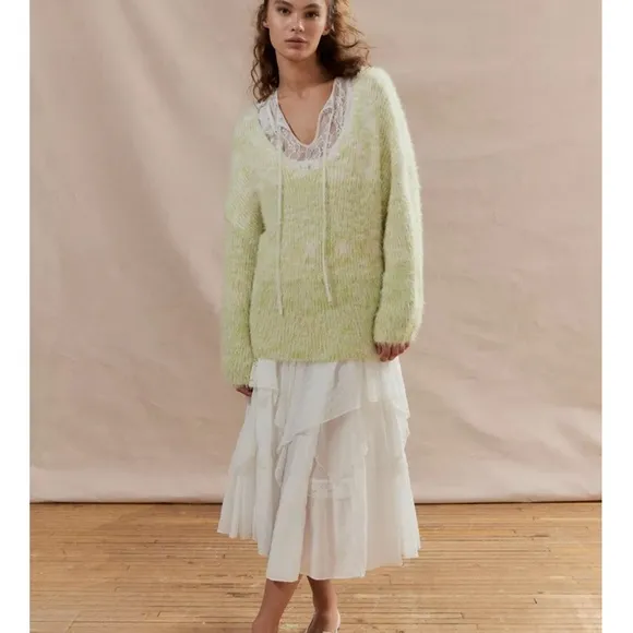 Kimchi Blue Green Crew &amp; Scoop Necks Sweater