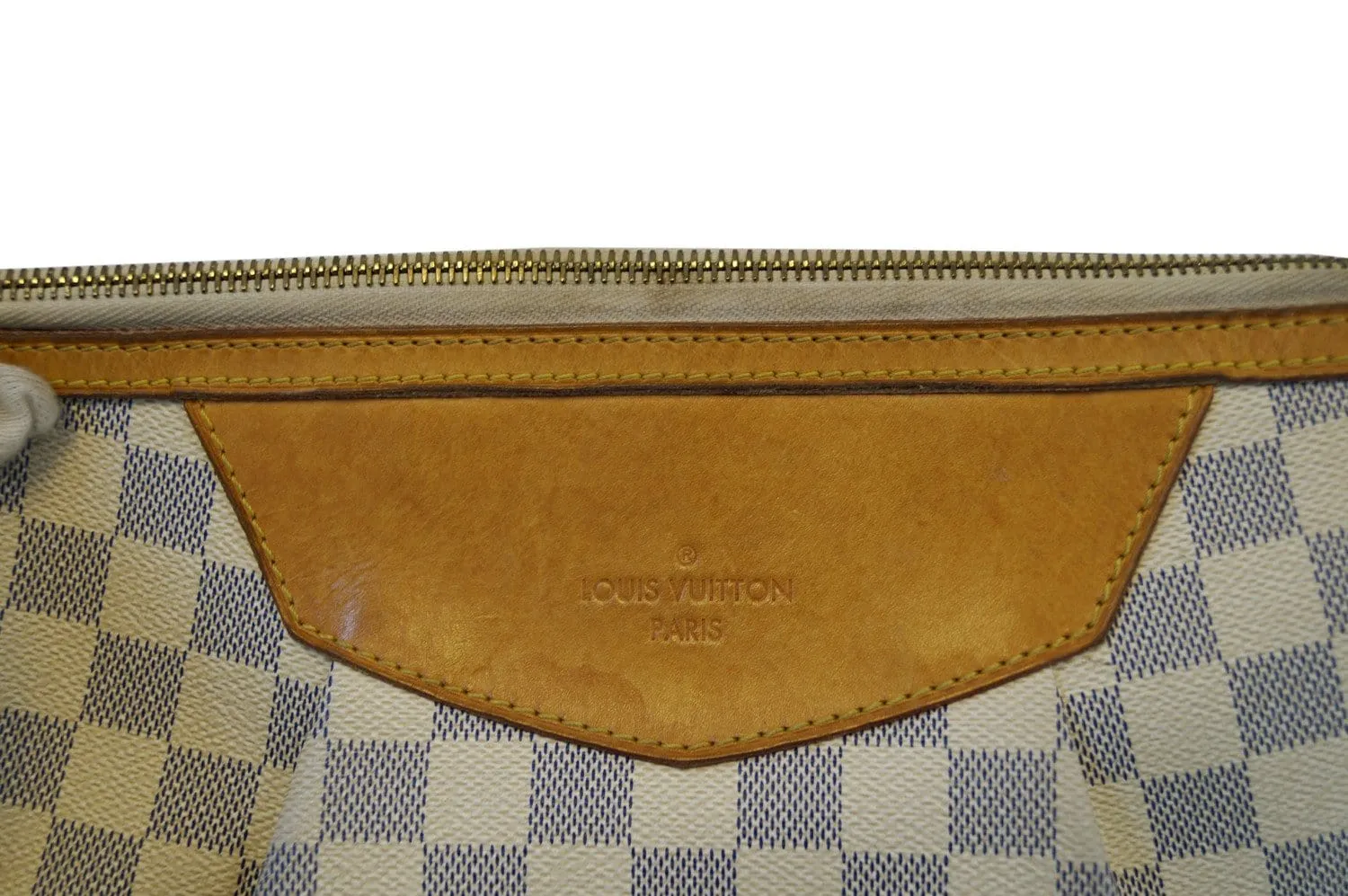 LOUIS VUITTON Damier Azur Siracusa MM White Shoulder Bag