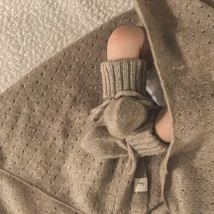 Marlow Premium Cashmere Booties (Oatmeal)