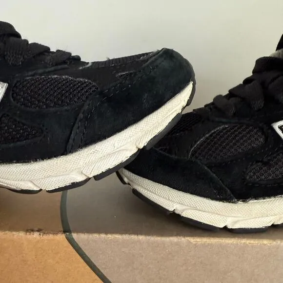 New Balance 990 Black /White Toddler Sneakers - SZ 11 C