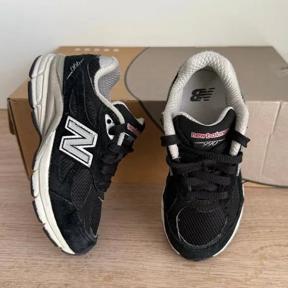 New Balance 990 Black /White Toddler Sneakers - SZ 11 C