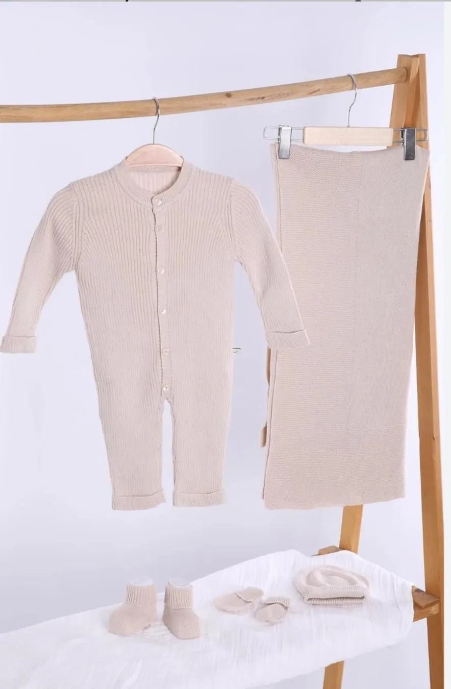 Newborn Complete Gift Set ~Beige