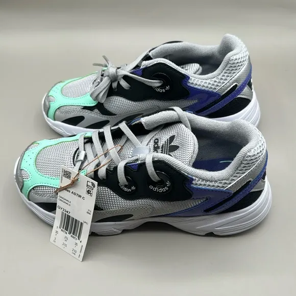 NWT! Adidas Astir Sneakers Girls 3 Purple, Silver, Aqua, Black