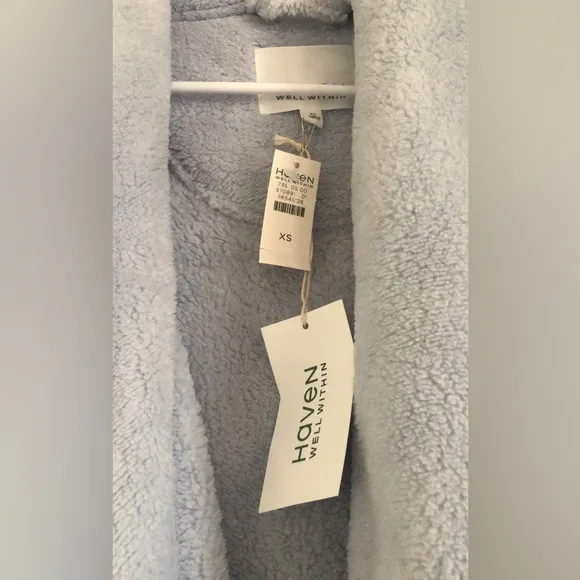 NWT Haven Well Within Dreamy Soft Plushy Robe in Heron Light Blue Size XS