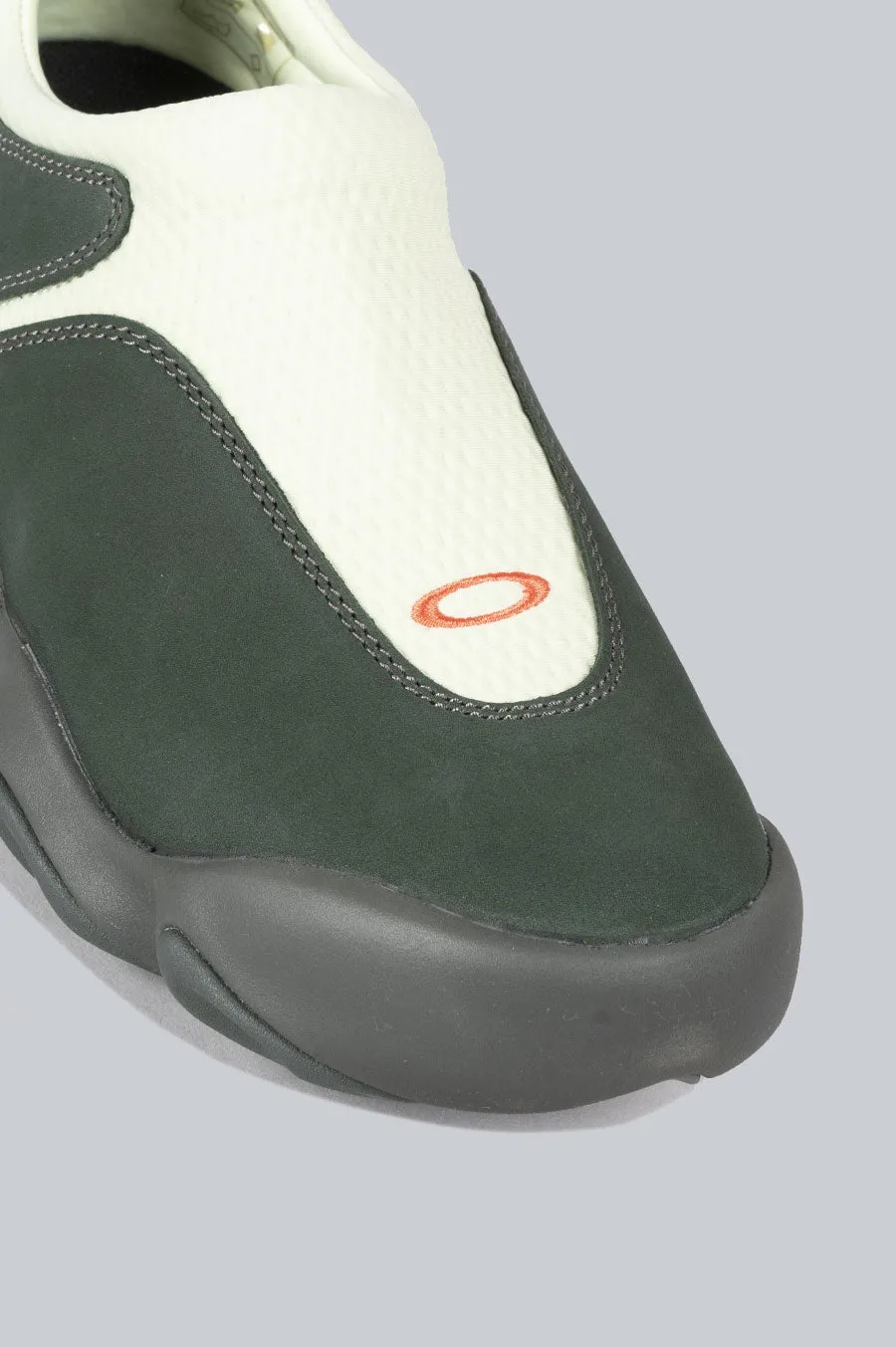 OAKLEY FACTORY TEAM FLESH SANDAL MEADOW SCARAB