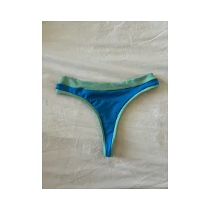 Seaside : Bamboo Thong