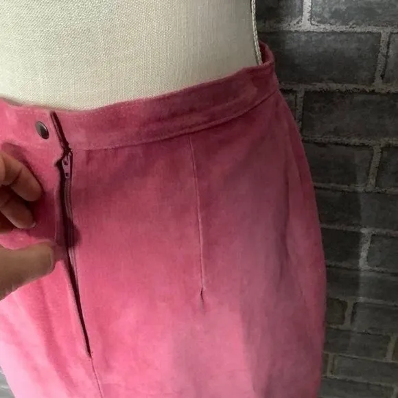 Vintage 90's Maggie Lawrence Straight Suede Skirt Medium