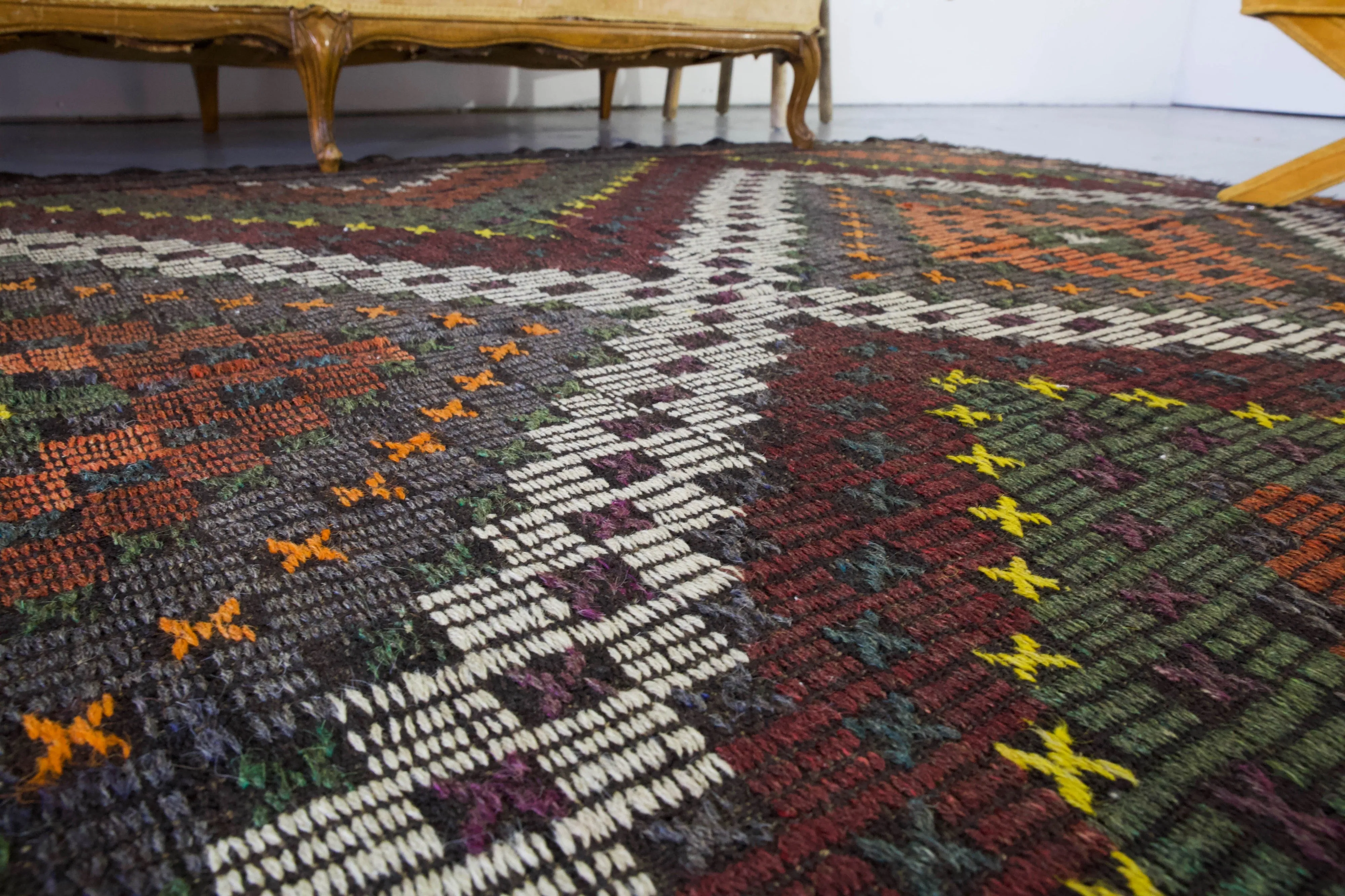 Vintage Turkish Anatolian Cicim Kilim Rug 6'x8'10"