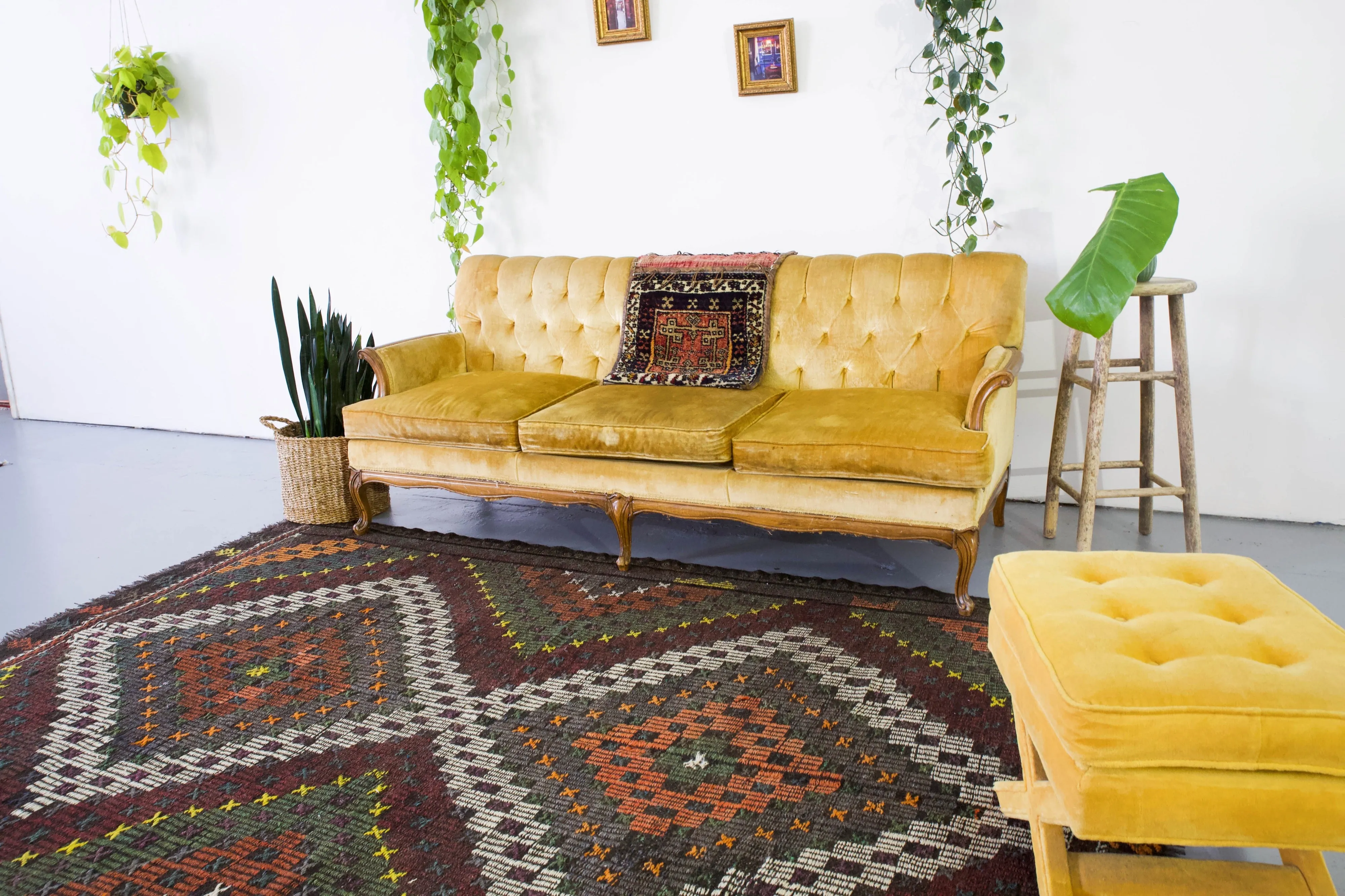 Vintage Turkish Anatolian Cicim Kilim Rug 6'x8'10"