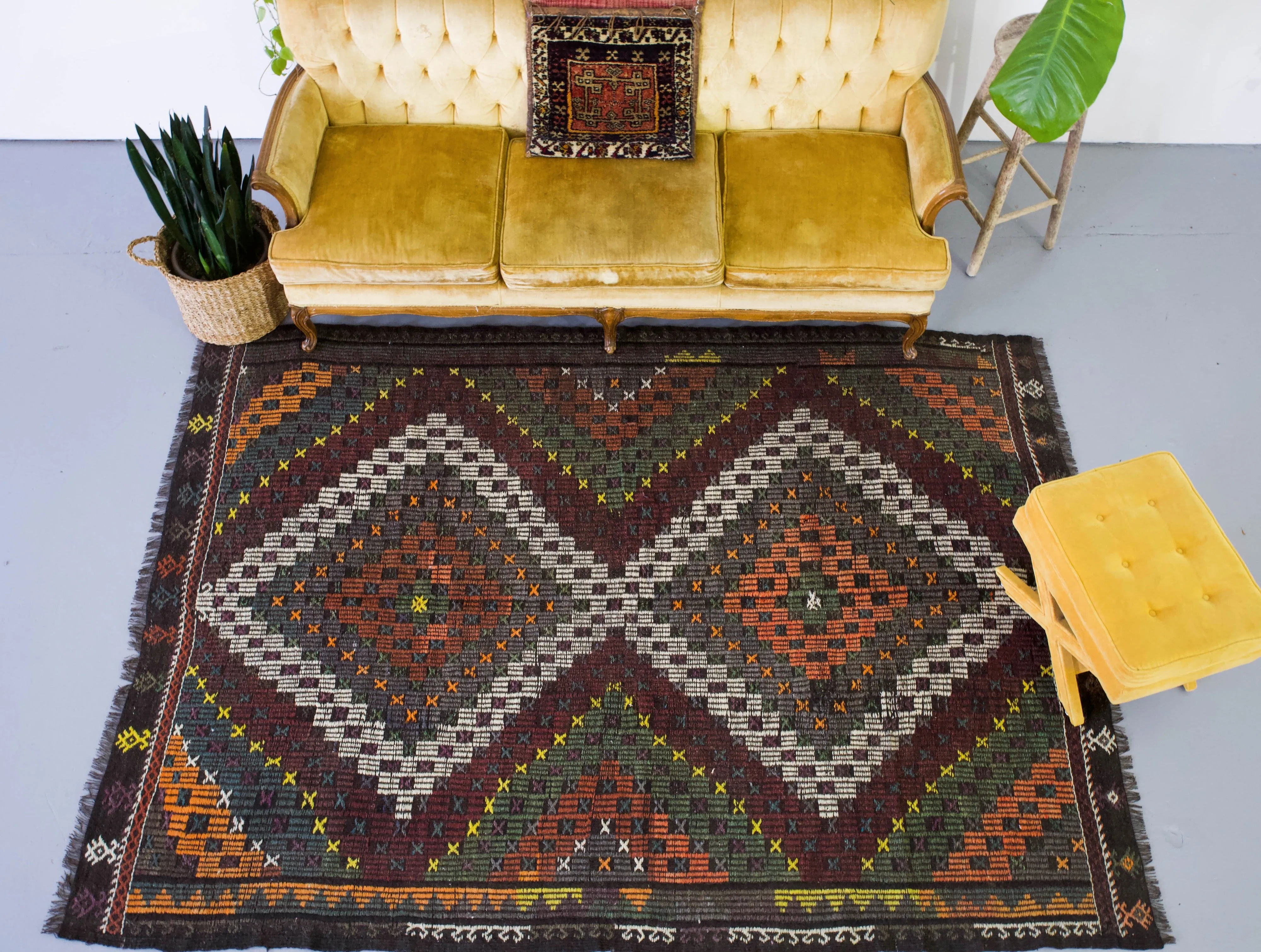 Vintage Turkish Anatolian Cicim Kilim Rug 6'x8'10"