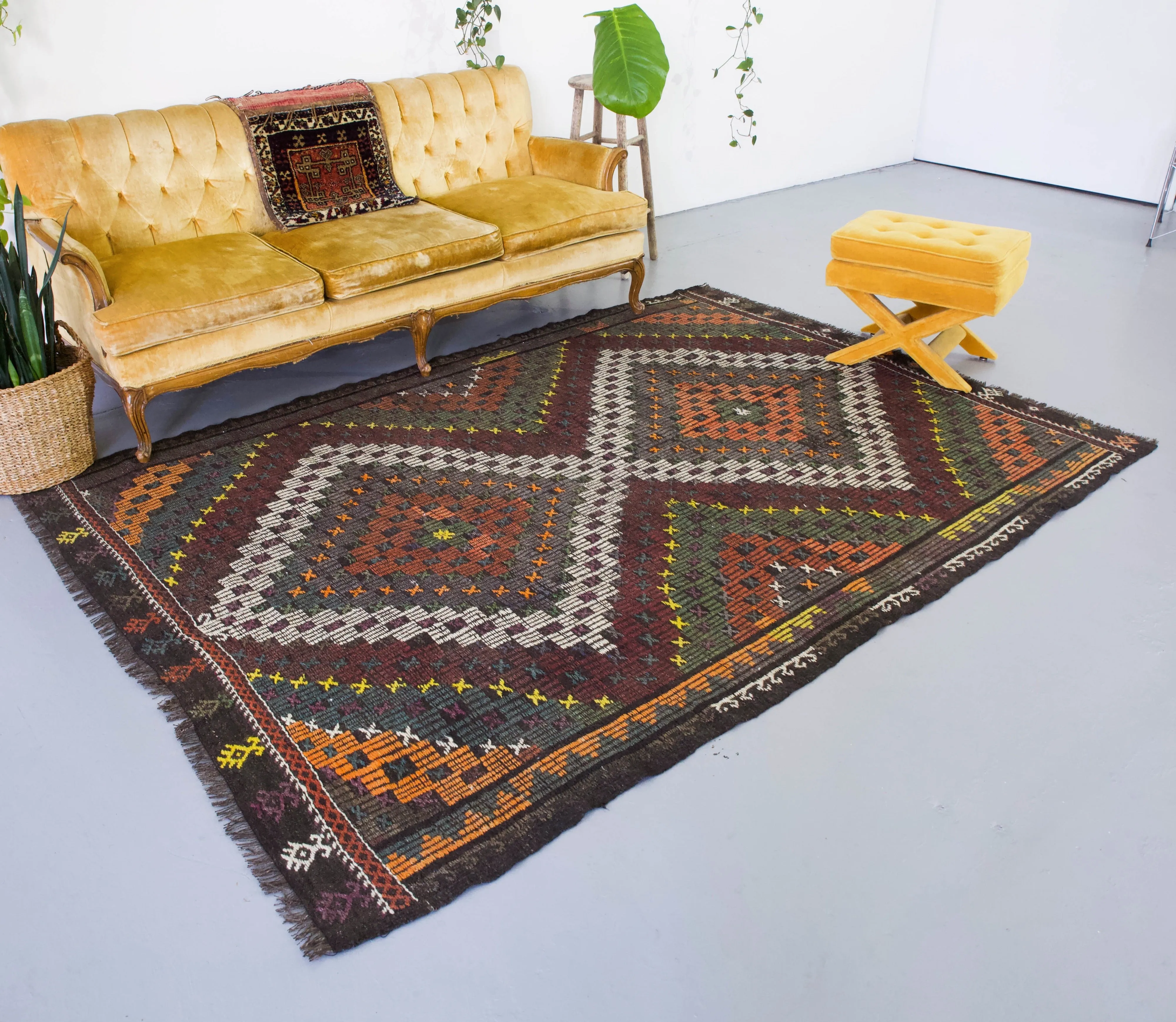 Vintage Turkish Anatolian Cicim Kilim Rug 6'x8'10"