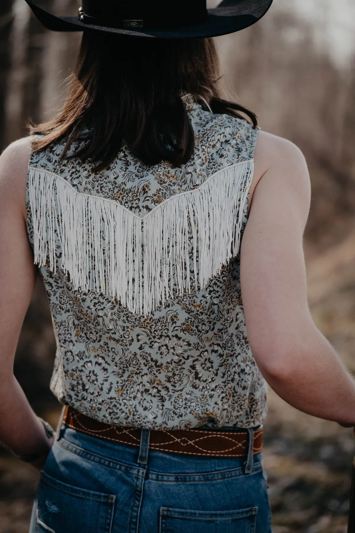 'Virginia Bluebells' Sleeveless Snap with Fringe (S Only)