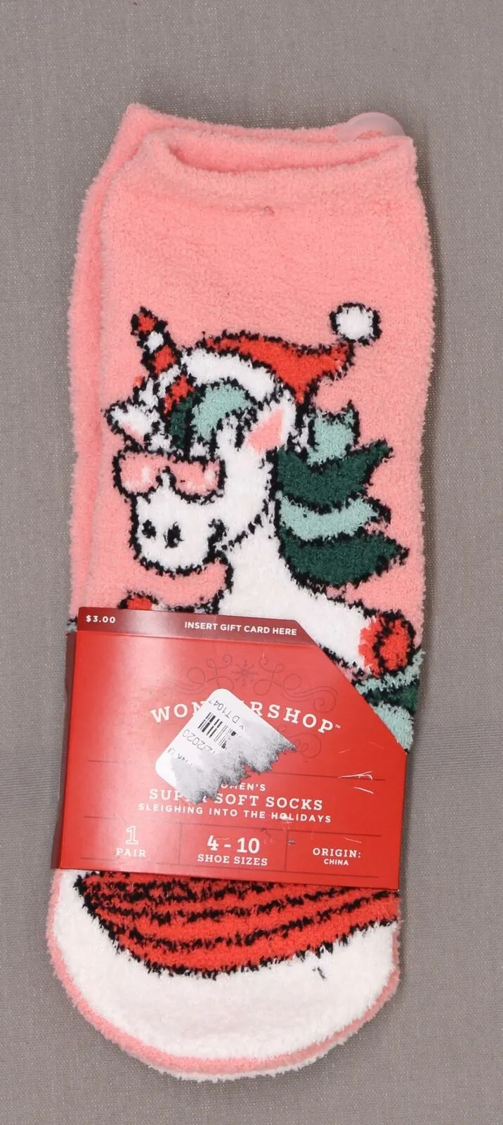 Wondershop Women's Unicorn Sleighing Into The Holidays Cozy Socks